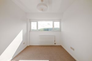 Photo 33- click for photo gallery